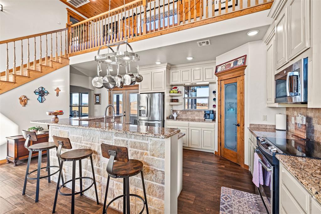 24360 N County Road 3288