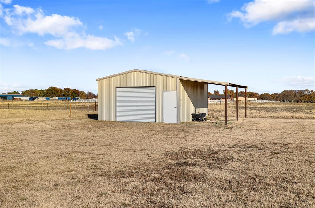 24360 N County Road 3288