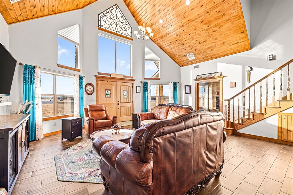 24360 N County Road 3288