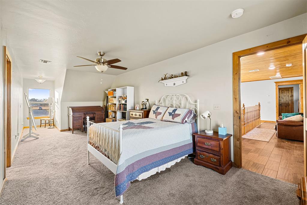 24360 N County Road 3288