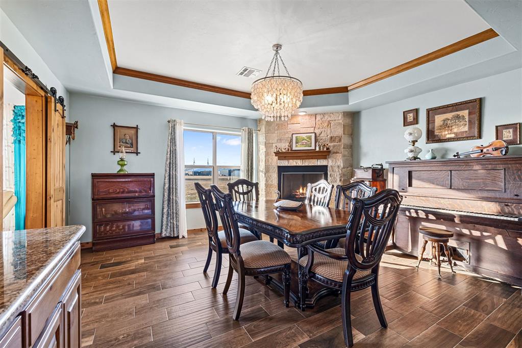 24360 N County Road 3288