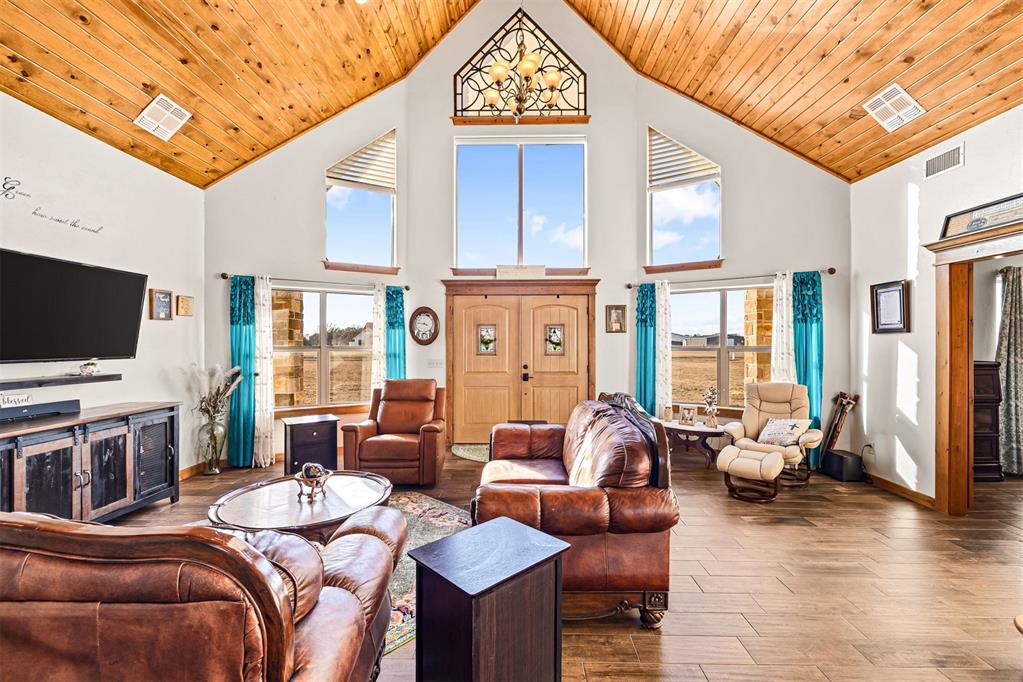 24360 N County Road 3288