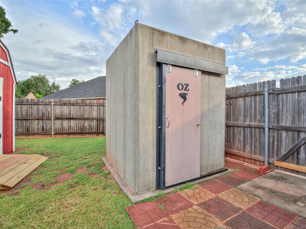 1621 Silver Oak Drive