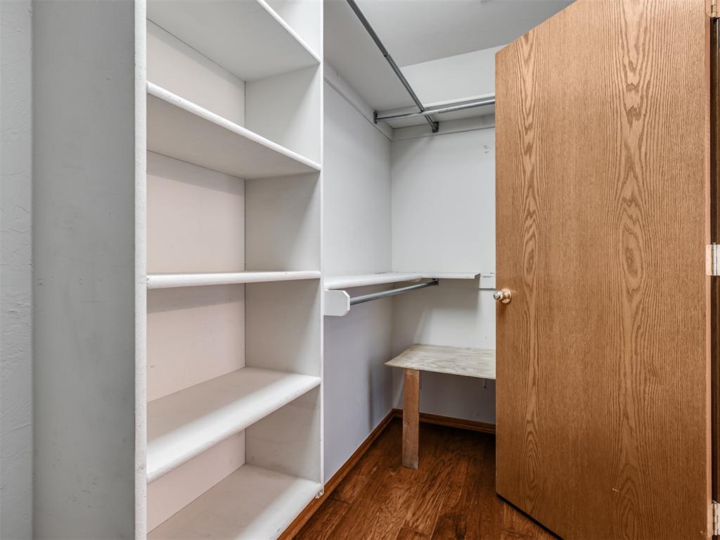 1621 Silver Oak Drive