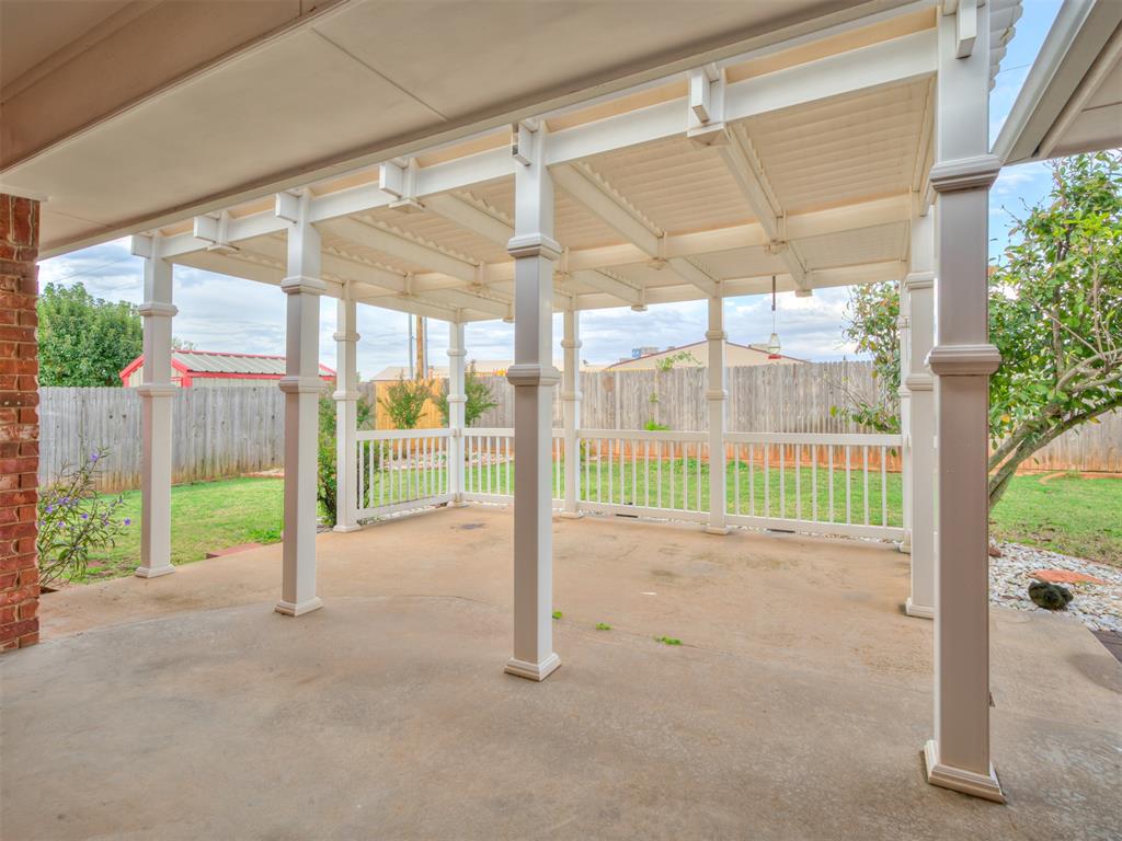 1621 Silver Oak Drive