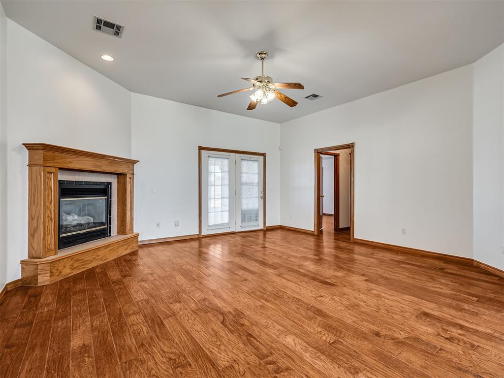 1621 Silver Oak Drive