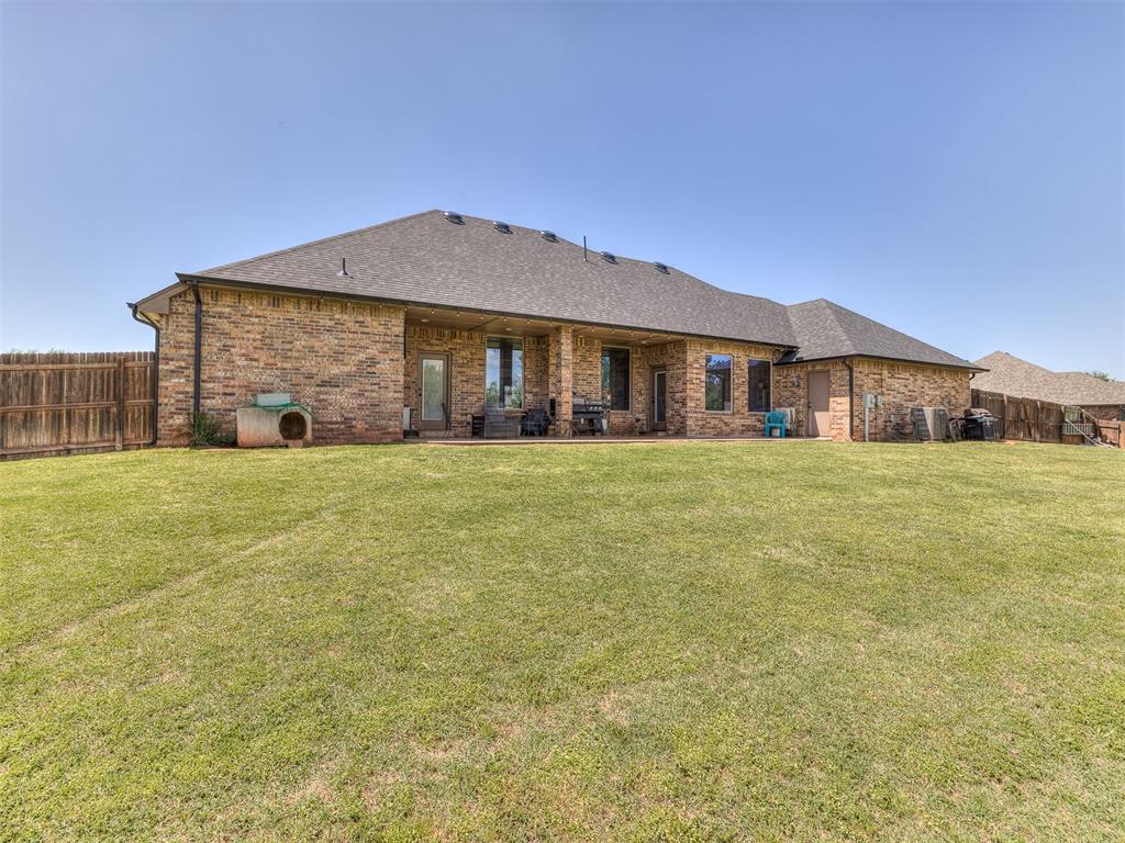 953 County Street 2982