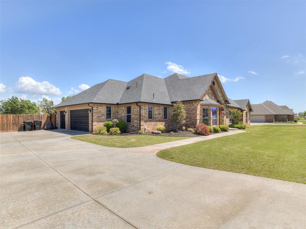 953 County Street 2982