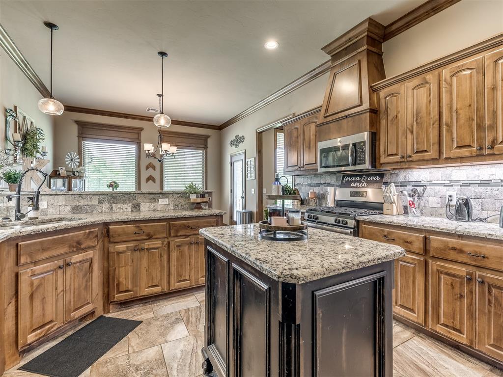 953 County Street 2982