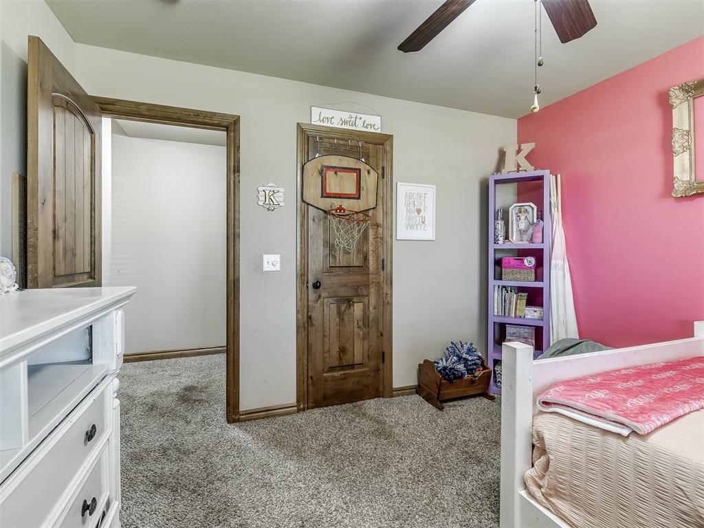 953 County Street 2982