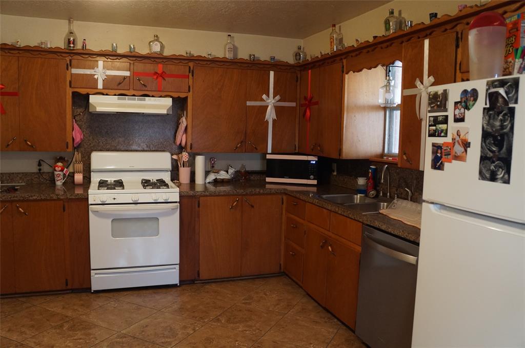 324 W Comanche Street