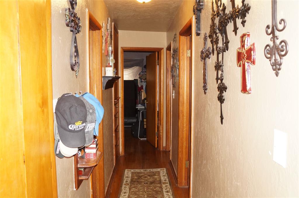 418 N Garrett Avenue