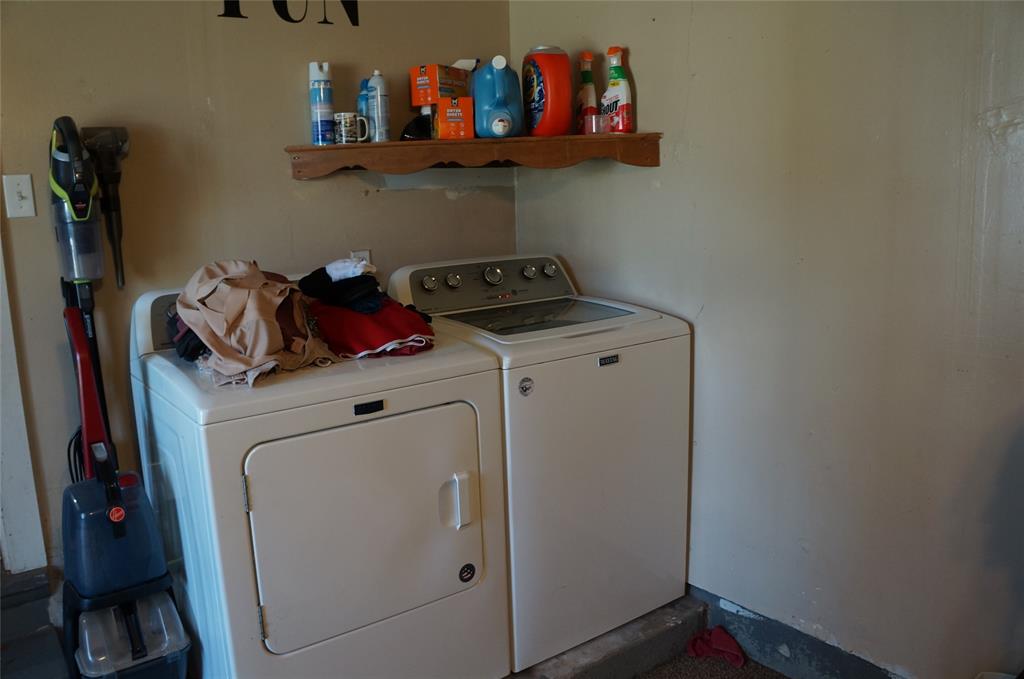 418 N Garrett Avenue