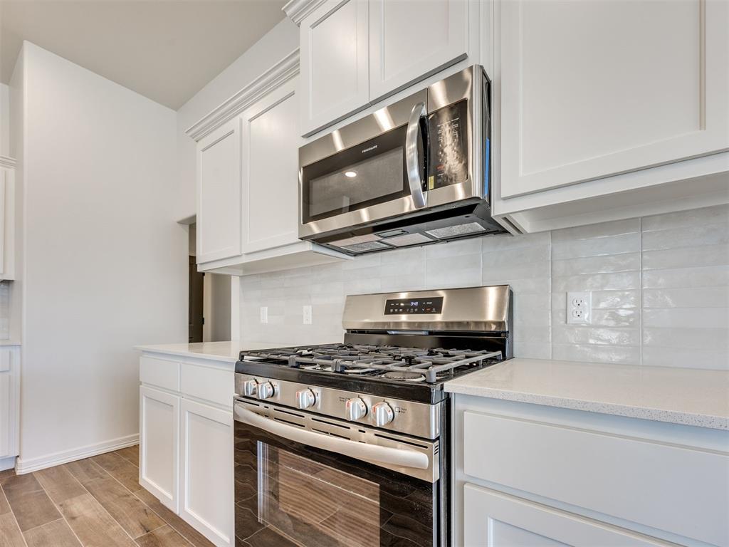 7621 Wilshire Woods Drive