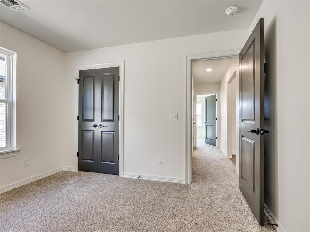7621 Wilshire Woods Drive