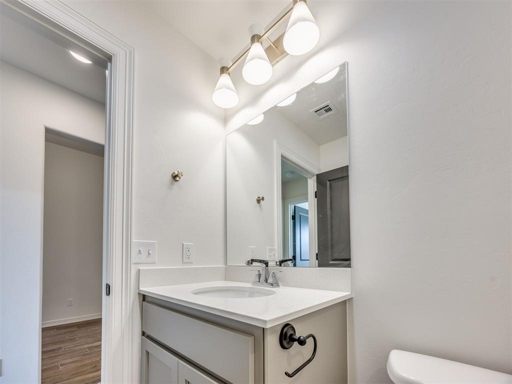 7621 Wilshire Woods Drive
