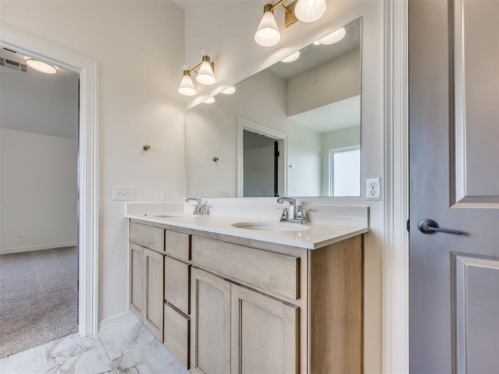 7621 Wilshire Woods Drive