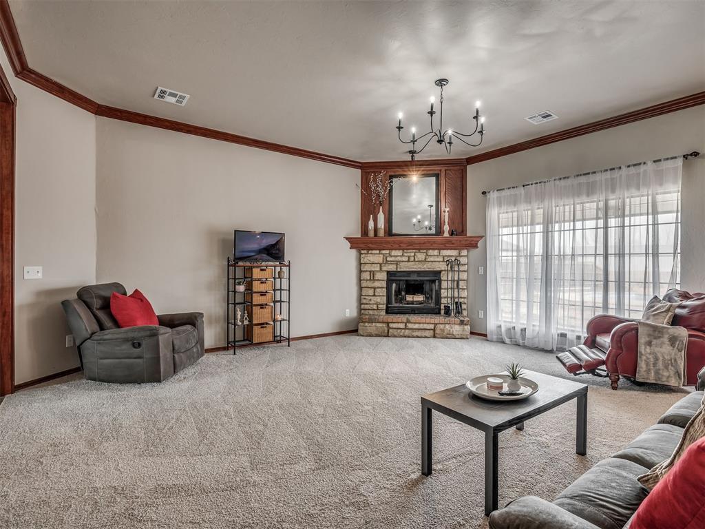 2224 Silver Crossing Circle