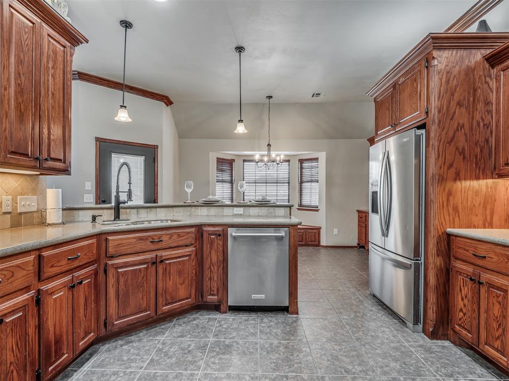 2224 Silver Crossing Circle