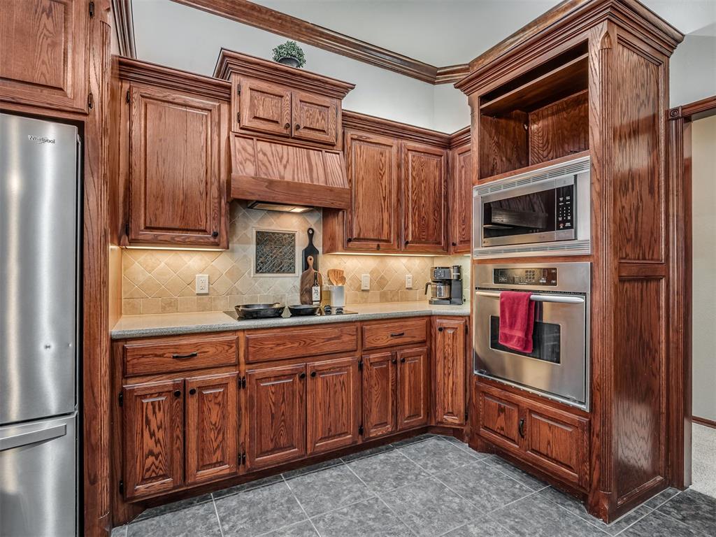 2224 Silver Crossing Circle