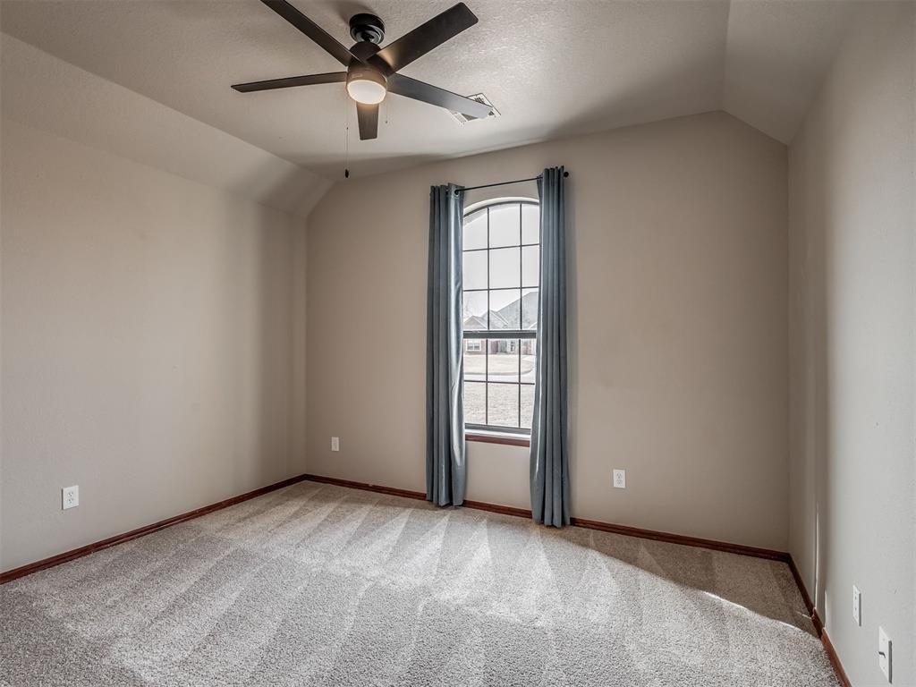 2224 Silver Crossing Circle