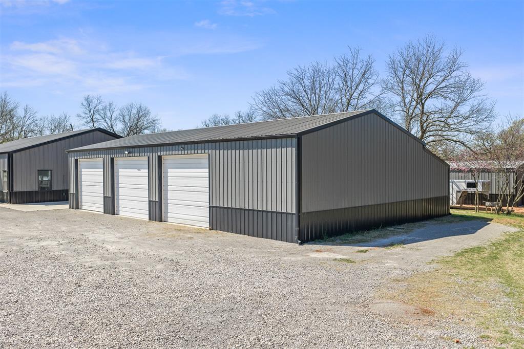 14427 Canadian Avenue