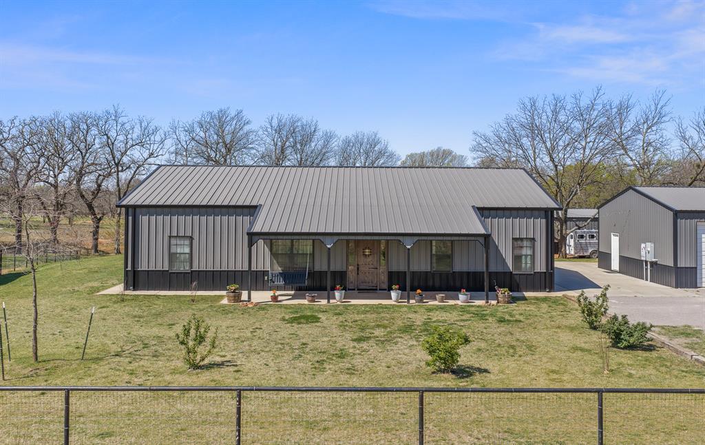 14427 Canadian Avenue