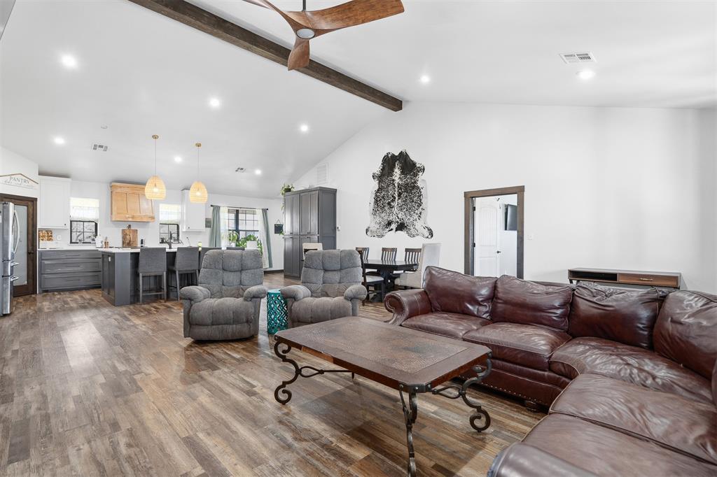 14427 Canadian Avenue