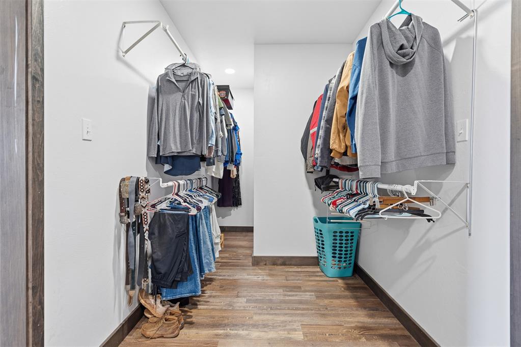 14427 Canadian Avenue