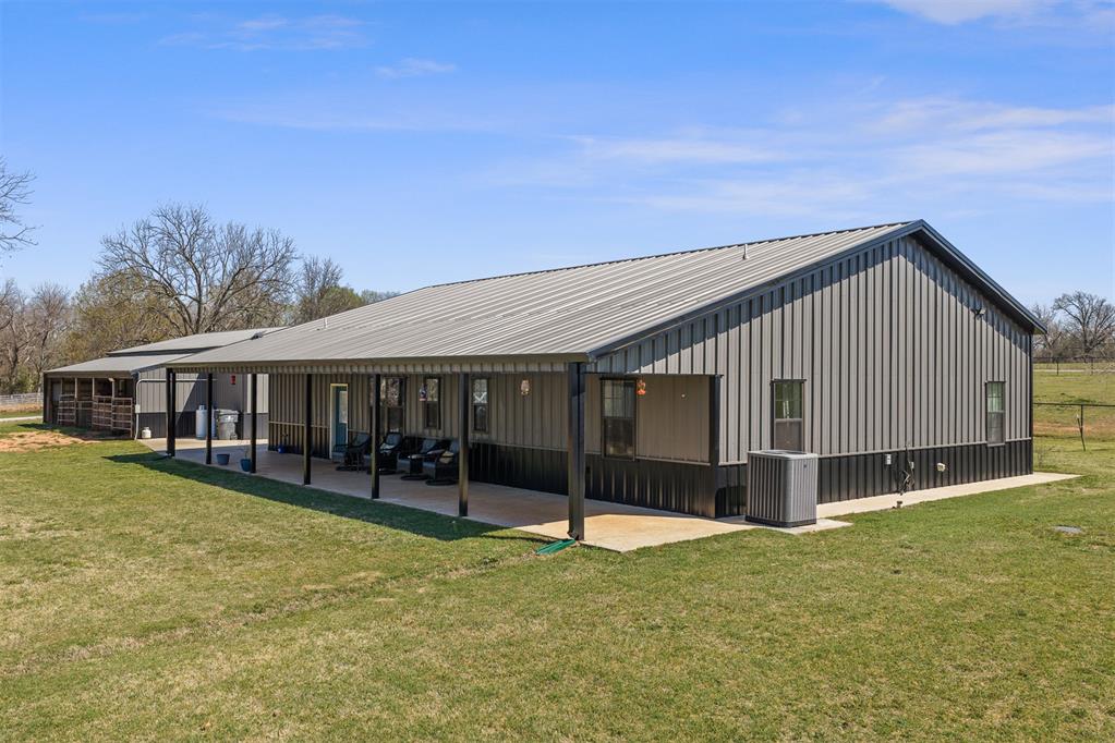 14427 Canadian Avenue