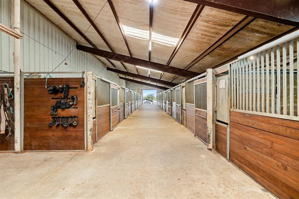 16210 Blanton View Avenue