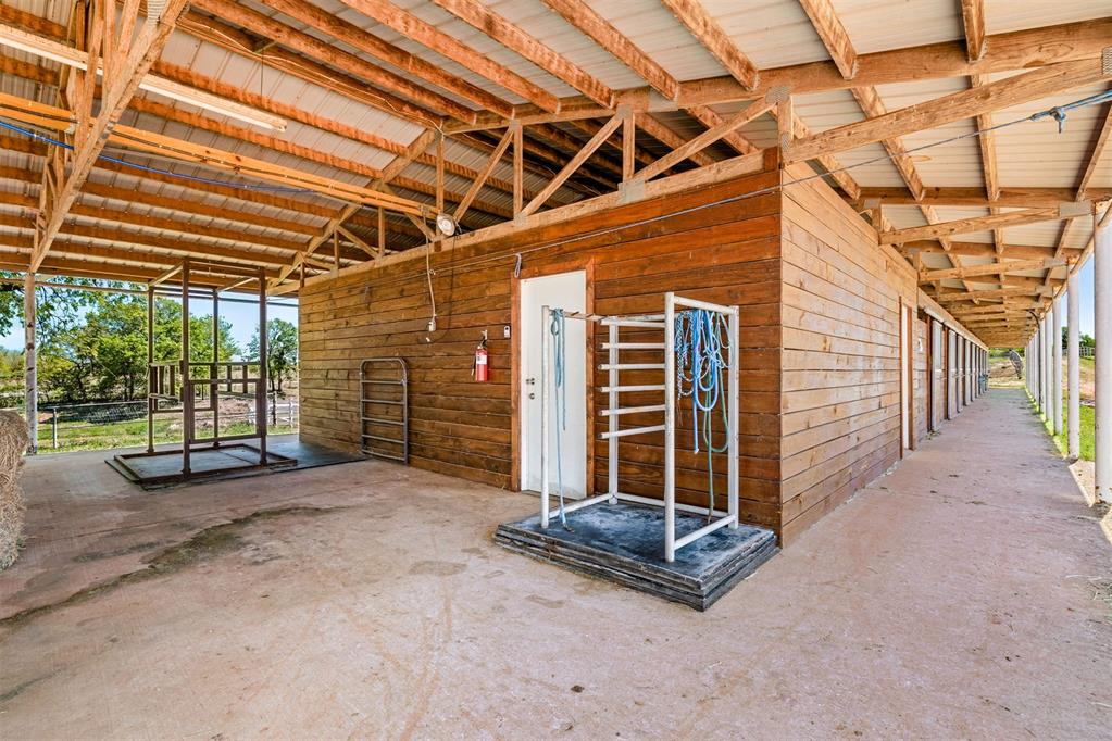 16210 Blanton View Avenue