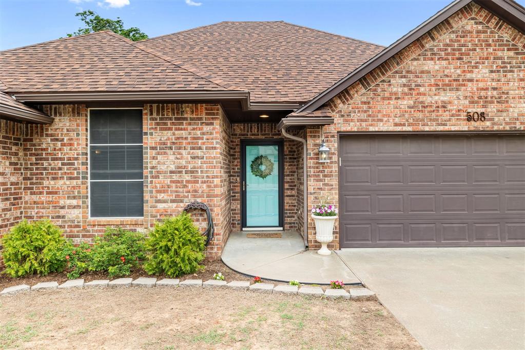 508 N Van Buren Avenue