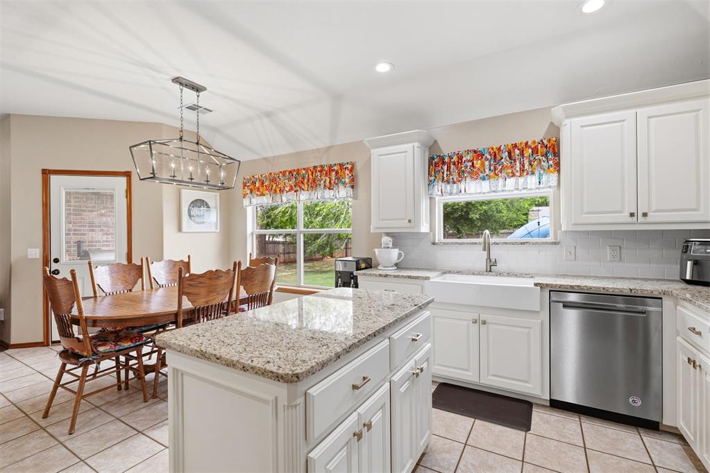 508 N Van Buren Avenue