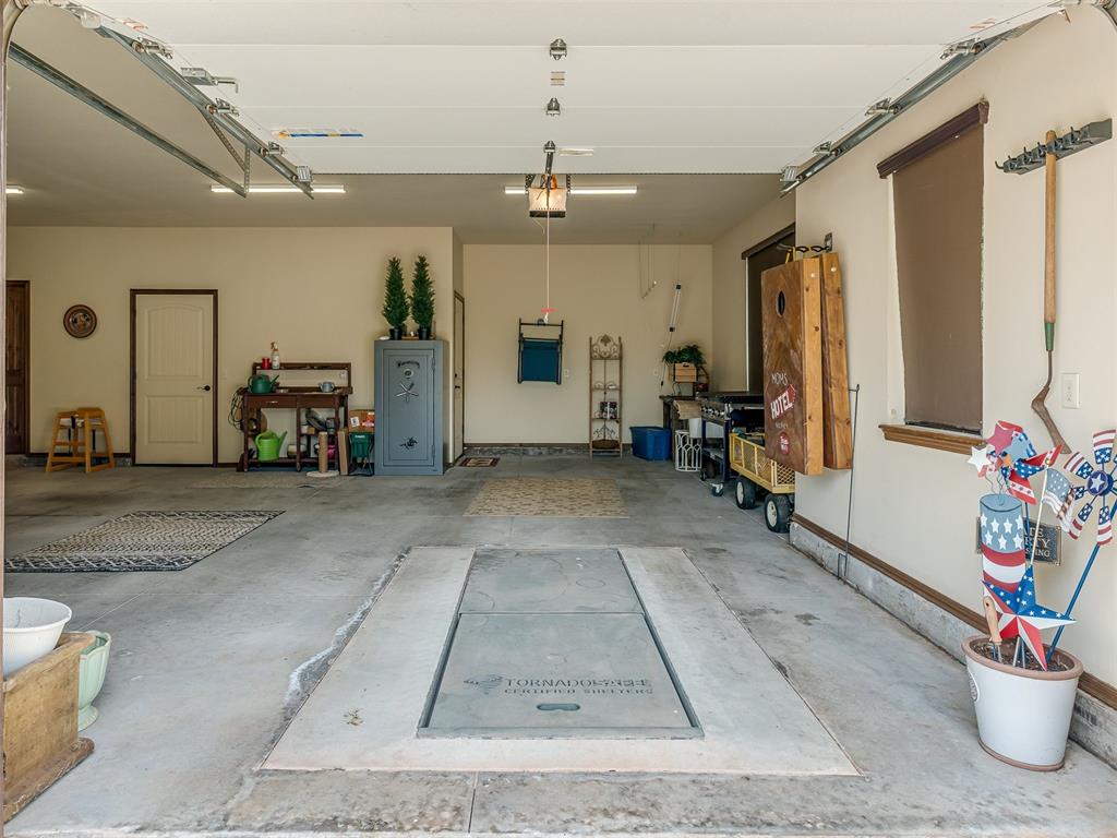 5467 Tina Drive