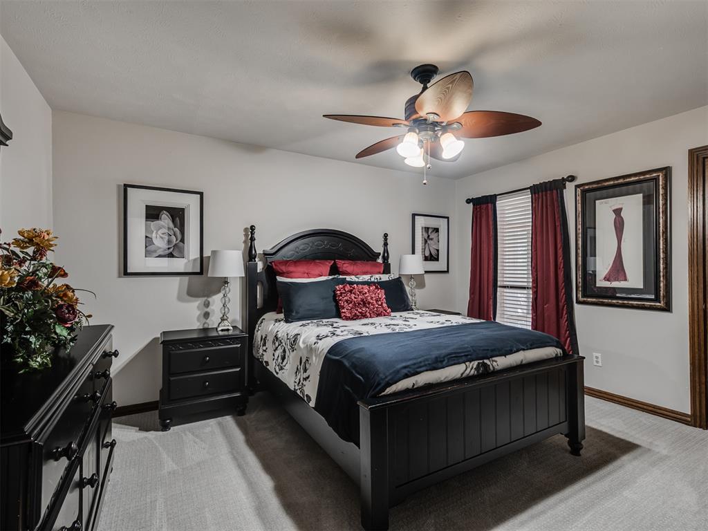 10913 Abbeywood