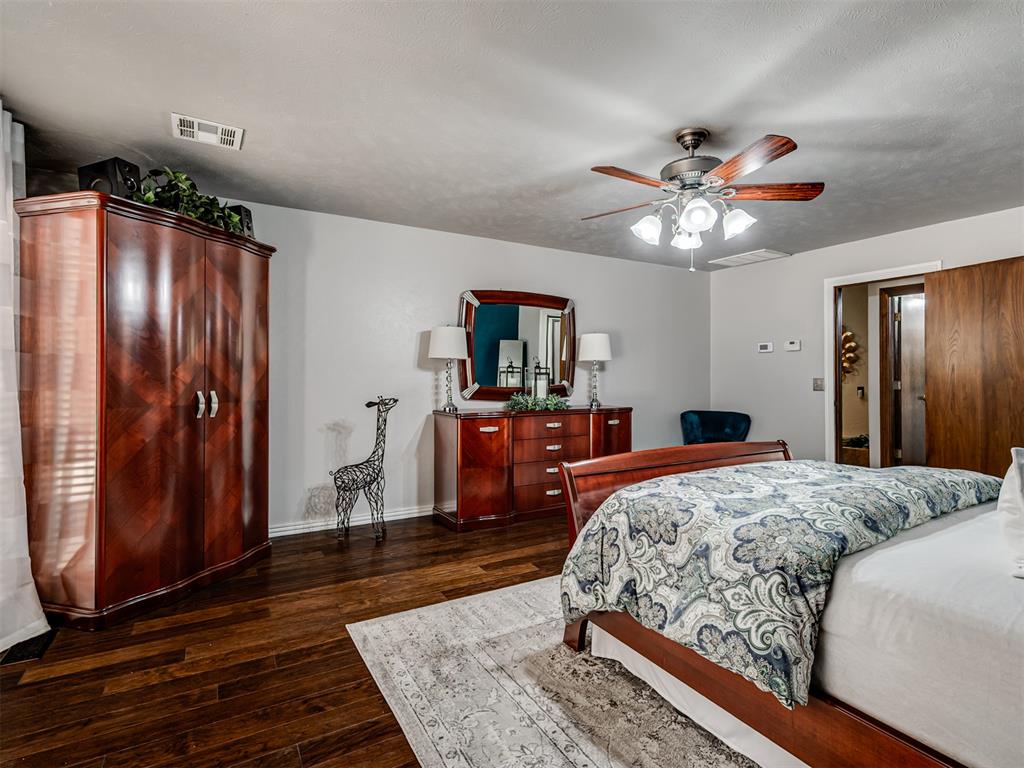 10913 Abbeywood