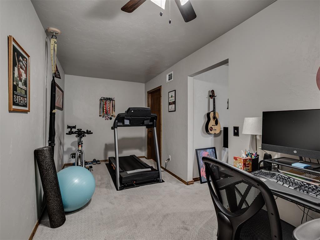 10913 Abbeywood