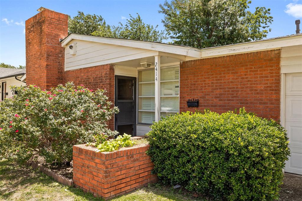 2414 Oxford Way