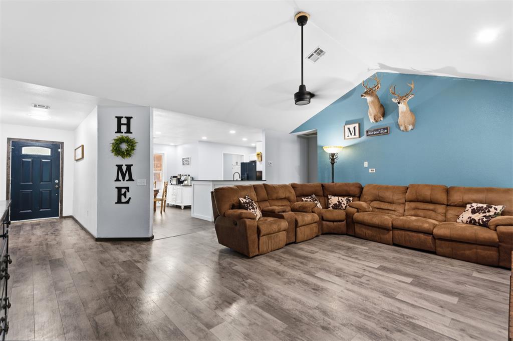 127 Tanglewood Drive