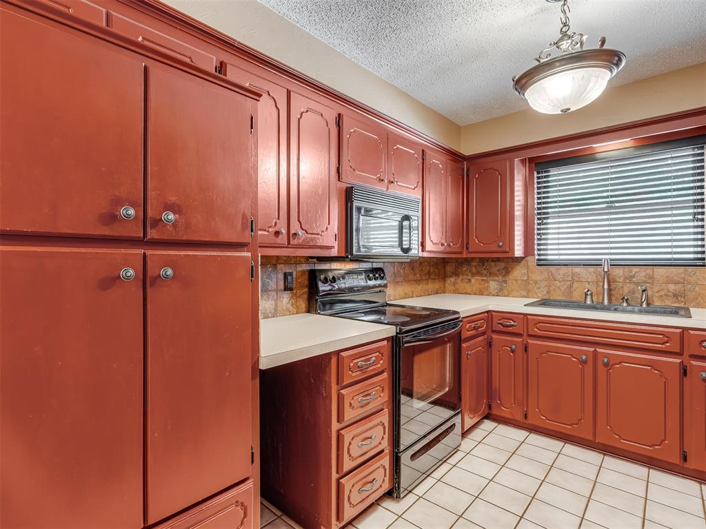 4136 NW 53rd Street