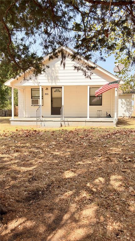 205 W Boomer Street
