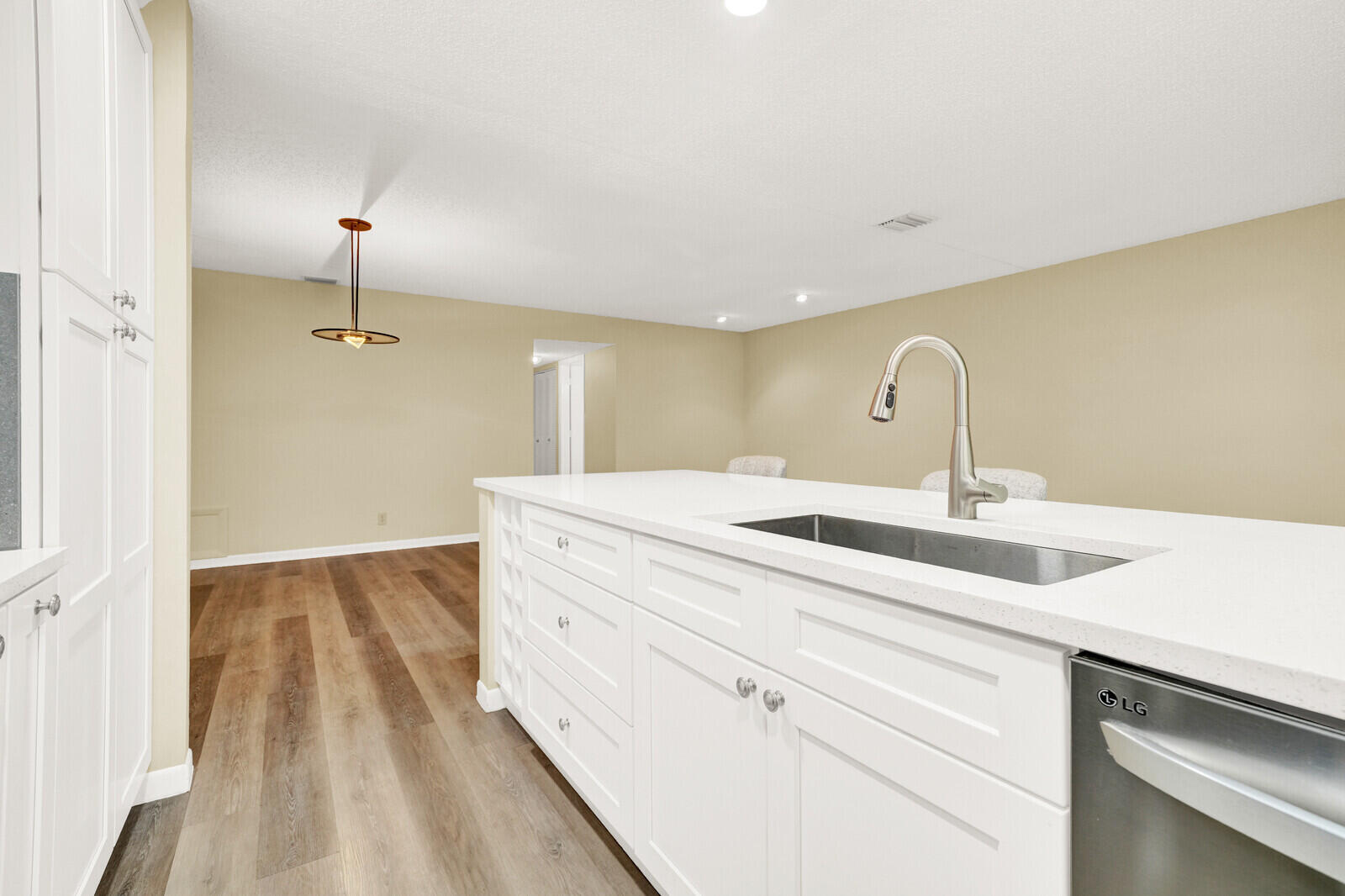 5270 Nesting Way C