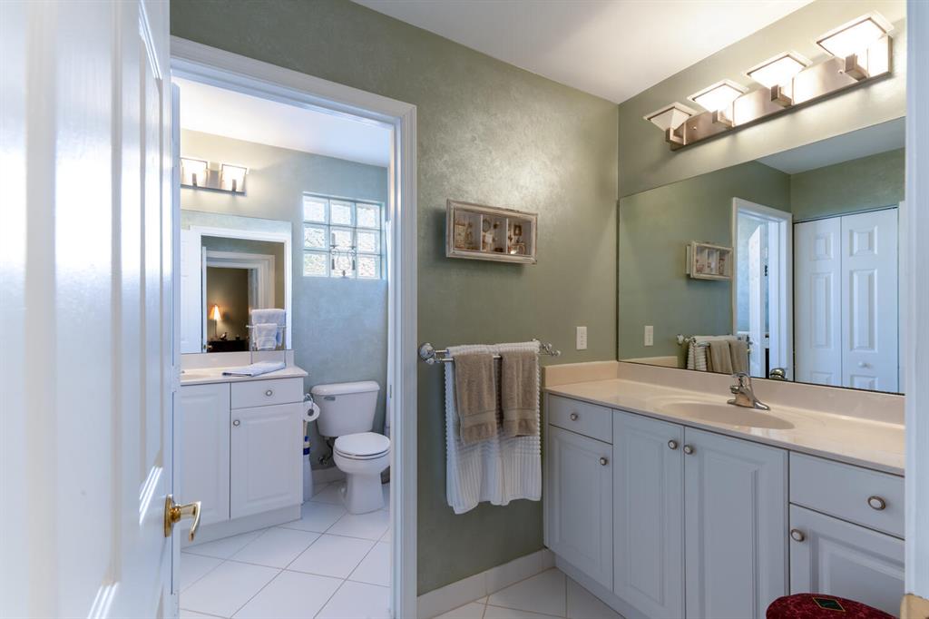 1499 Running Oak Lane