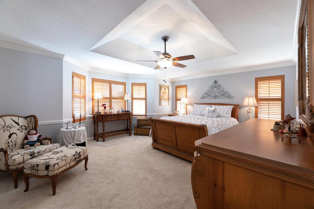 1499 Running Oak Lane