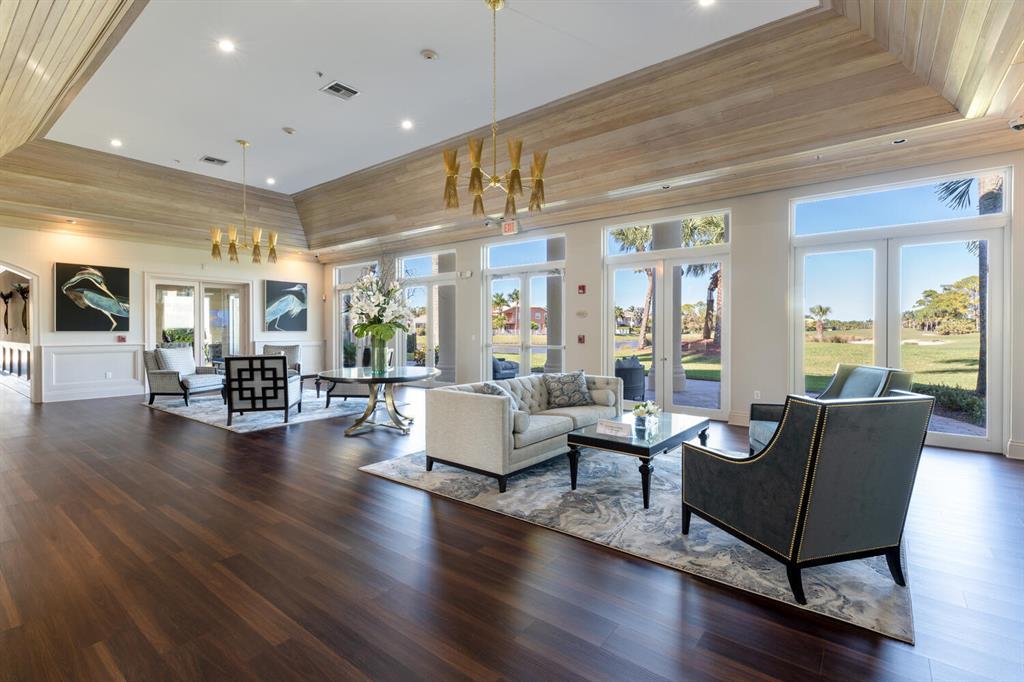 1499 Running Oak Lane