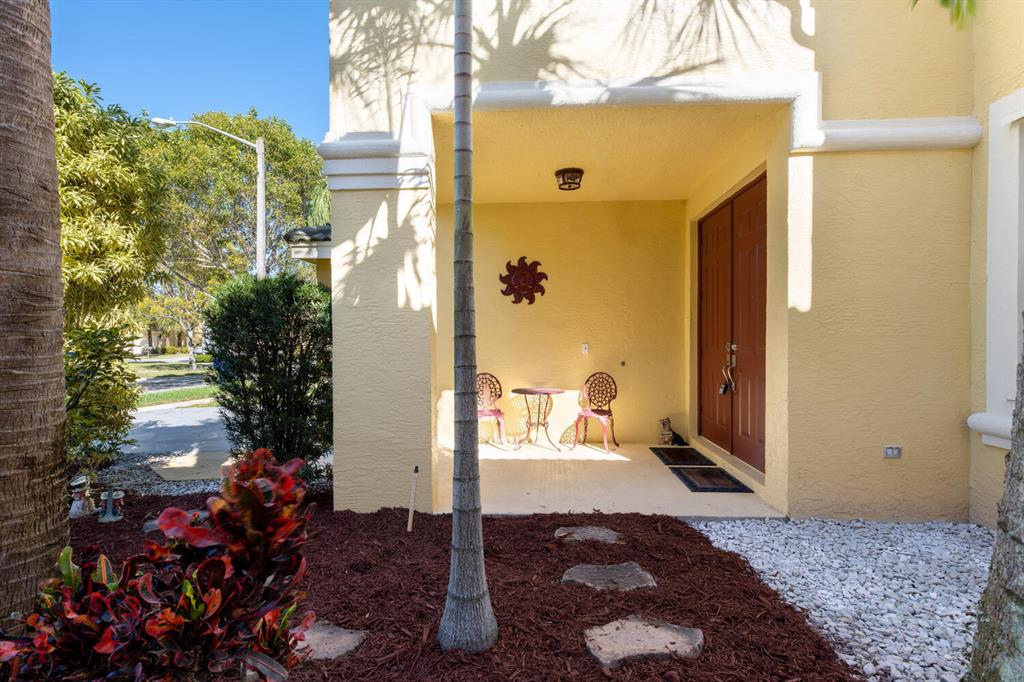 1499 Running Oak Lane