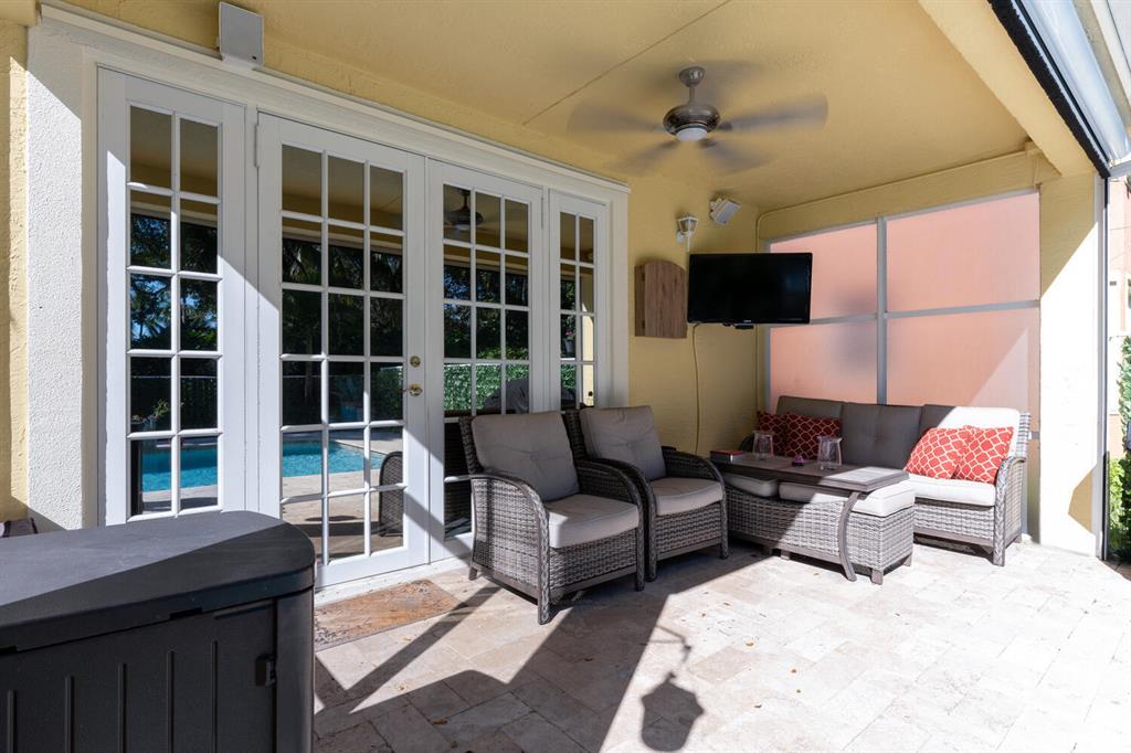 1499 Running Oak Lane