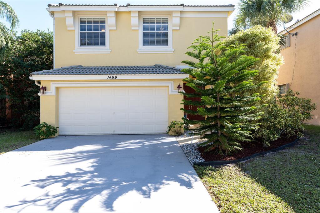 1499 Running Oak Lane