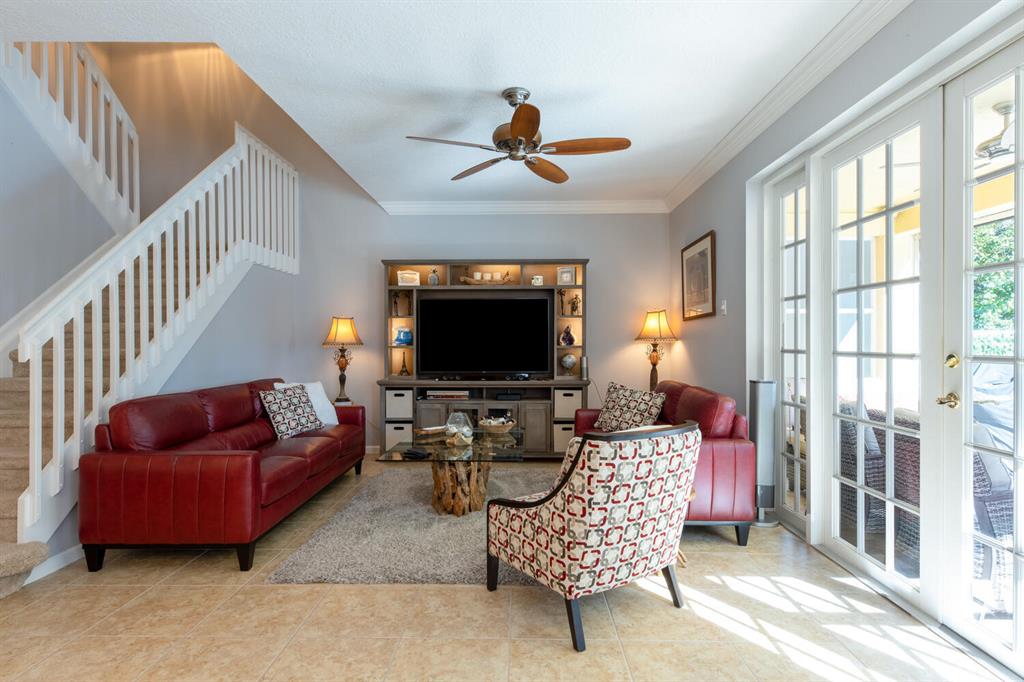 1499 Running Oak Lane